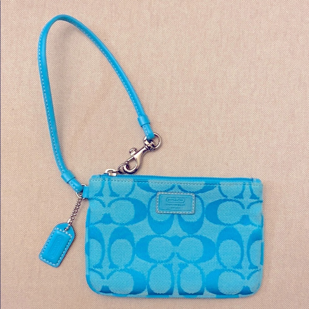 Coach wristlet Bag NWOT